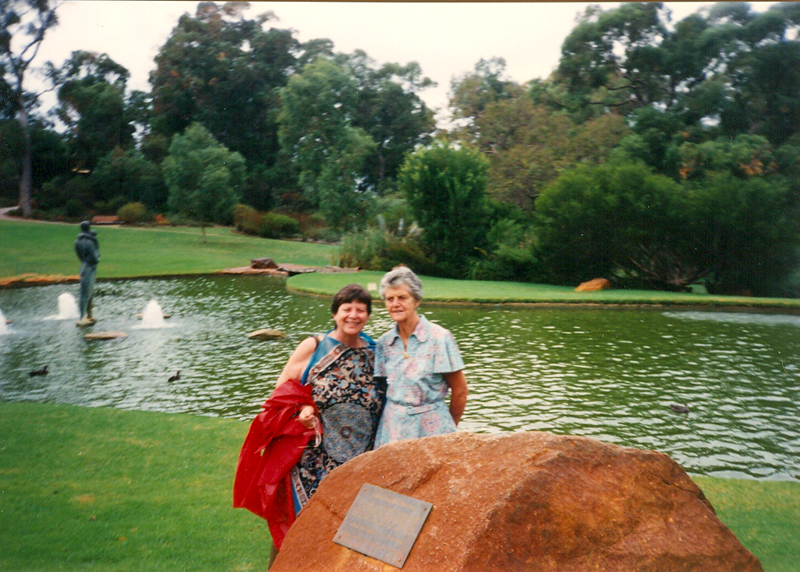 EML KyraEdmonds SydneyAust 3-20-88